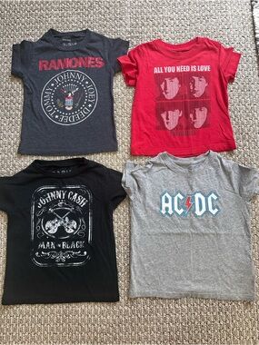 Kids Rock Banda Graphic Tees